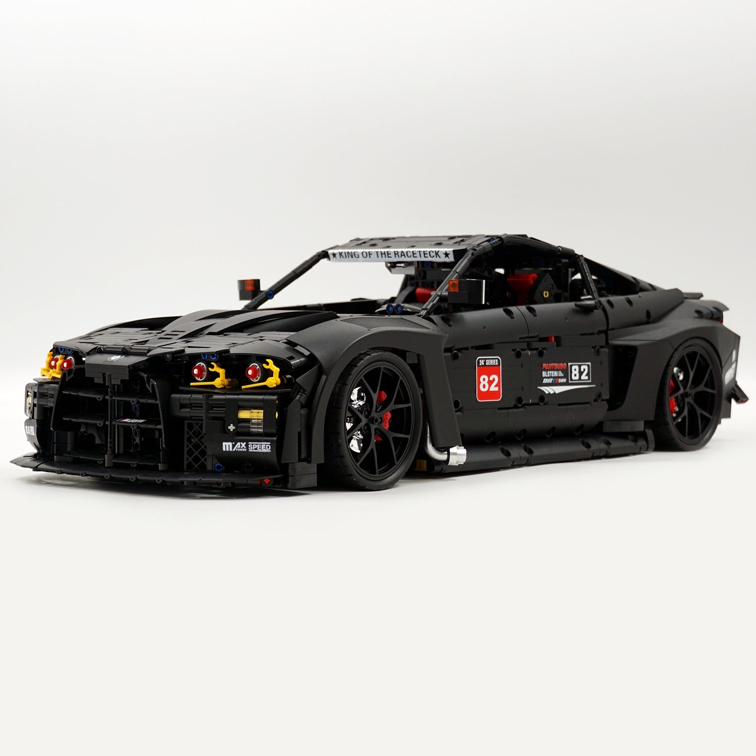 1: 8 BMW M4 GT3 Building Set, Fully Detailed Simulation, The Ultimate Collectible (4556Pcs)