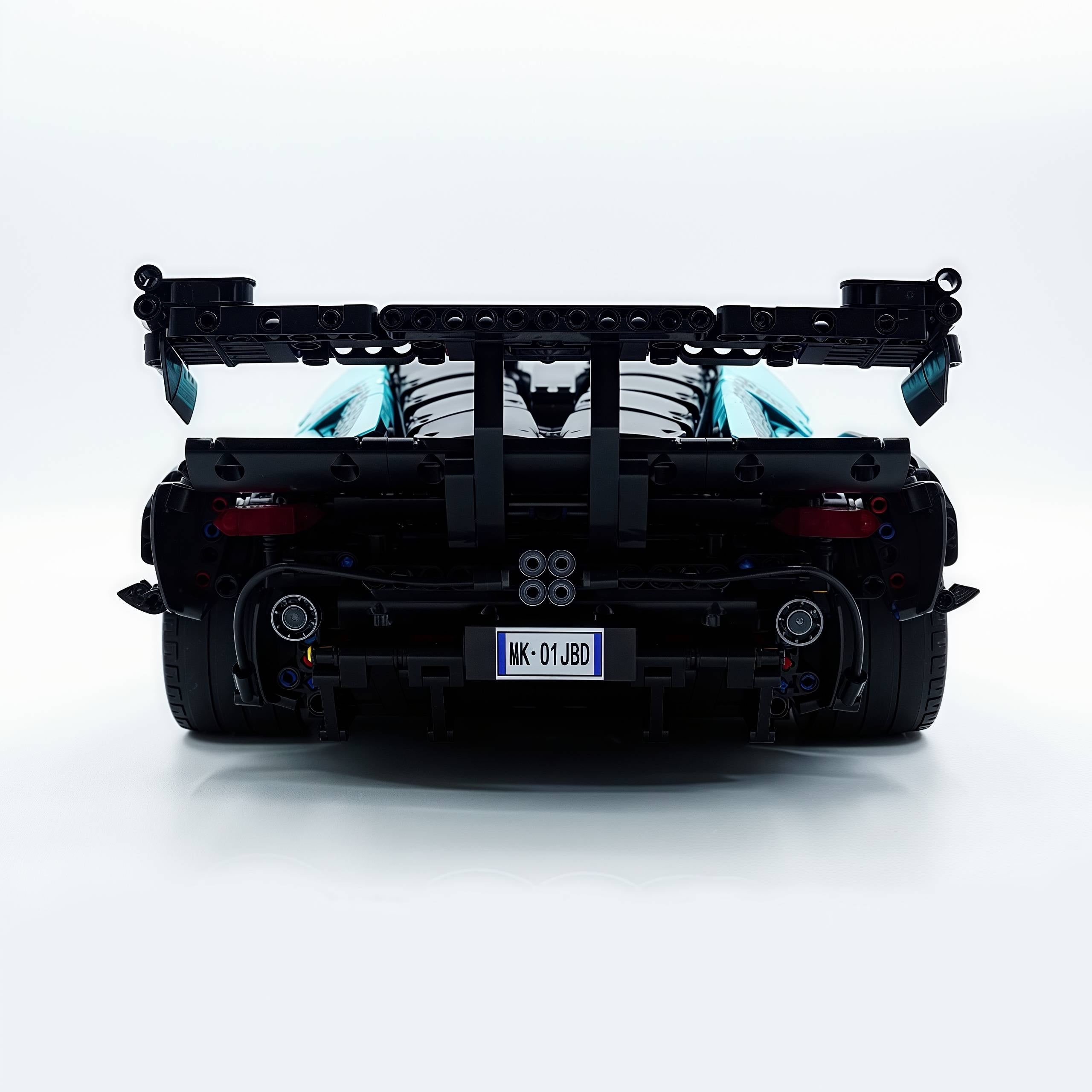 1: 8 The Ultimate Lamborghini Essenza SCV12, Pearlescent Tiffany Blue Limited Edition (4100+PCS)