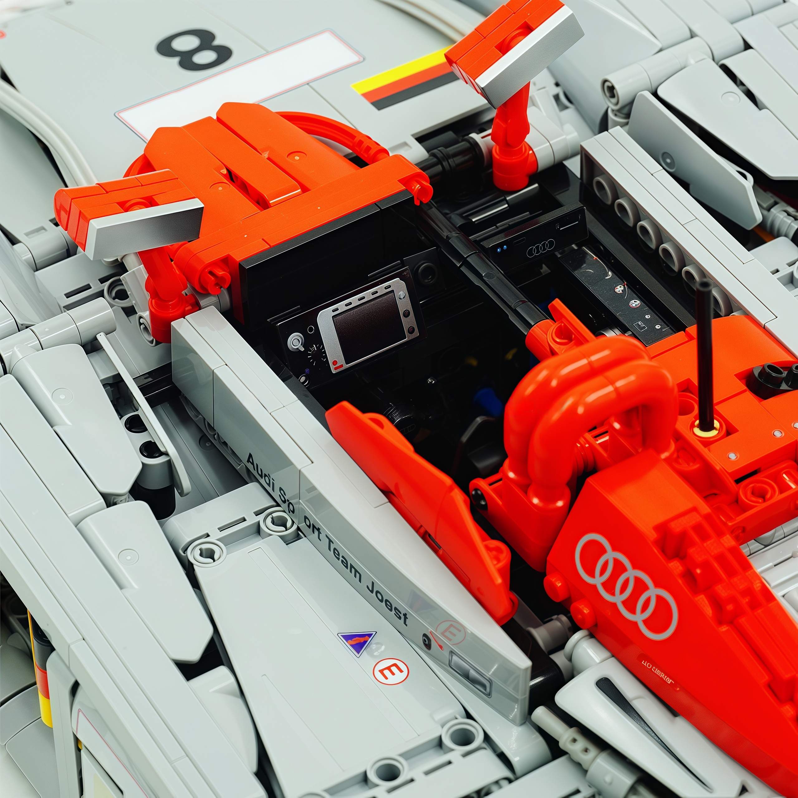 1:8 Audi R8 LMP 2000 | Remote Controlled | Genuine Authorization | 2426 PCS