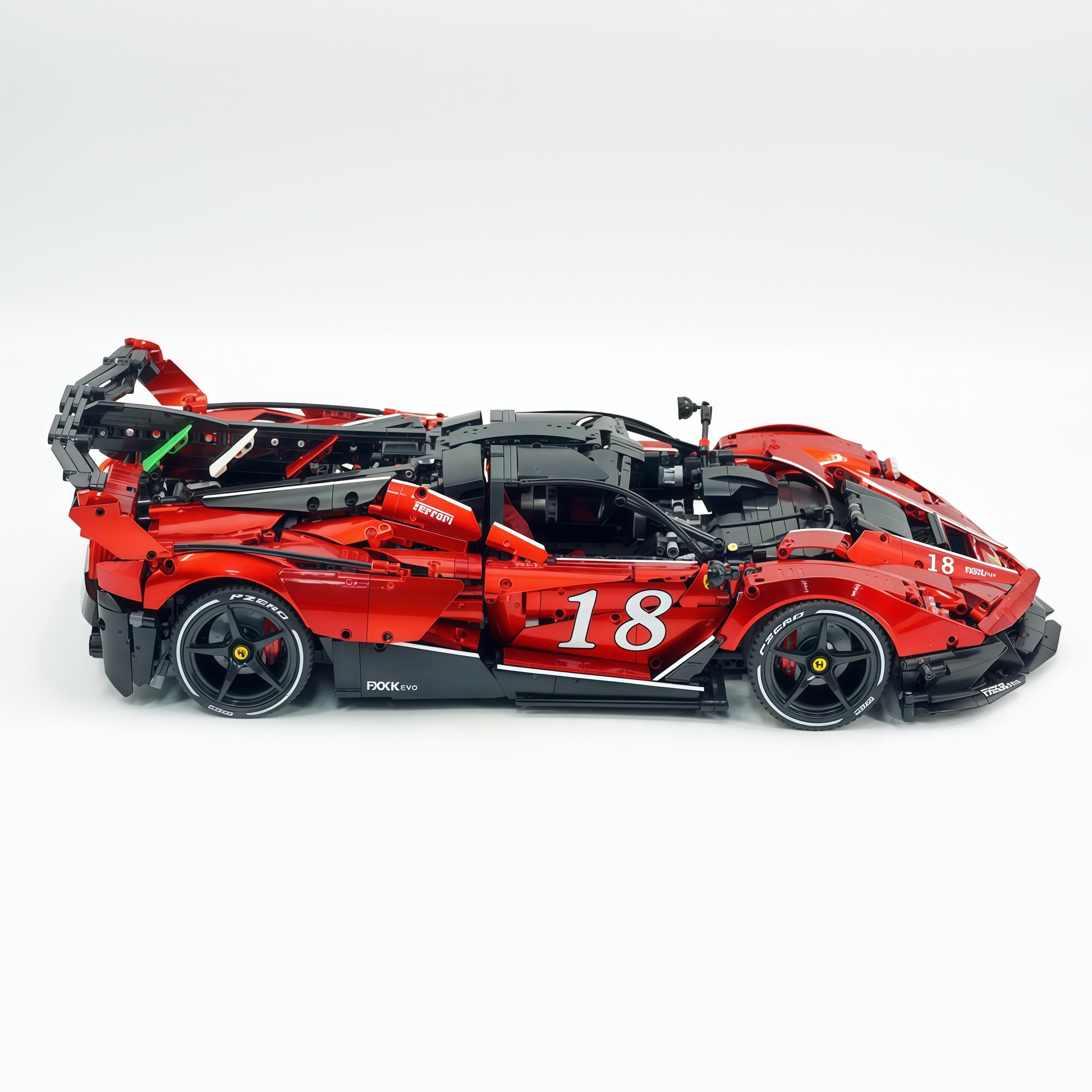1:8 The Ultimate Italian Hybrid Hypercar EVO | Pearl Red Painting Italian Flagship (4058PCS) - BAV BRICK