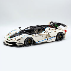 1:8 The Ultimate Italian Hybrid Hypercar EVO | White Italian Flagship