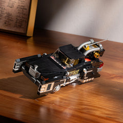 Futuristic Chariot | Back to Future Black Edition | Container Display Case (627 PCS)