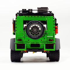 1: 8 Mercedes Benz G 500, Ultimate Maneuver Control Off-Road | Paint Pearlescent Green Custom Edition(3914 Pcs)