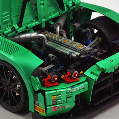 1: 8 BMW M4 GT3 Building Set, Fully Detailed Simulation, Isle of Man Green Custom Edition (4556Pcs)