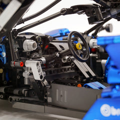 1:8 The Ultimate Italian Hybrid Hypercar EVO | Electric Sapphire Blue Custom Edition (4058PCS)