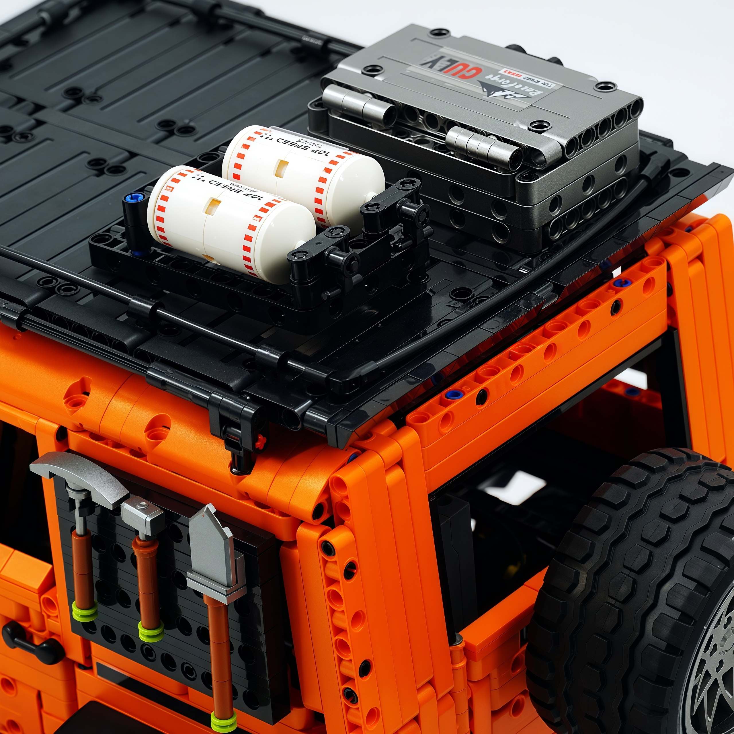 1: 8 Mercedes Benz G 500, Ultimate Maneuver Control Off-Road (3914 Pcs)