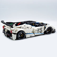 LaFerrari FXXK EVO a escala 1:8 | Edición personalizada con pintura en blanco perla (4580 piezas)