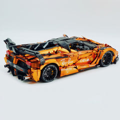 1: 8 LaFerrari FXXK EVO Custom Modified, Orange Gold Color Enamel Paint, Oversized Rear Wing (4739 Pcs)