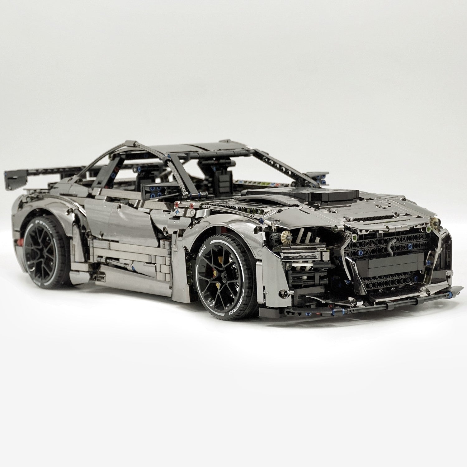 1: 8 Ford Shelby GT500, Matte Black Customized Version (3400PCS) - BAV BRICK