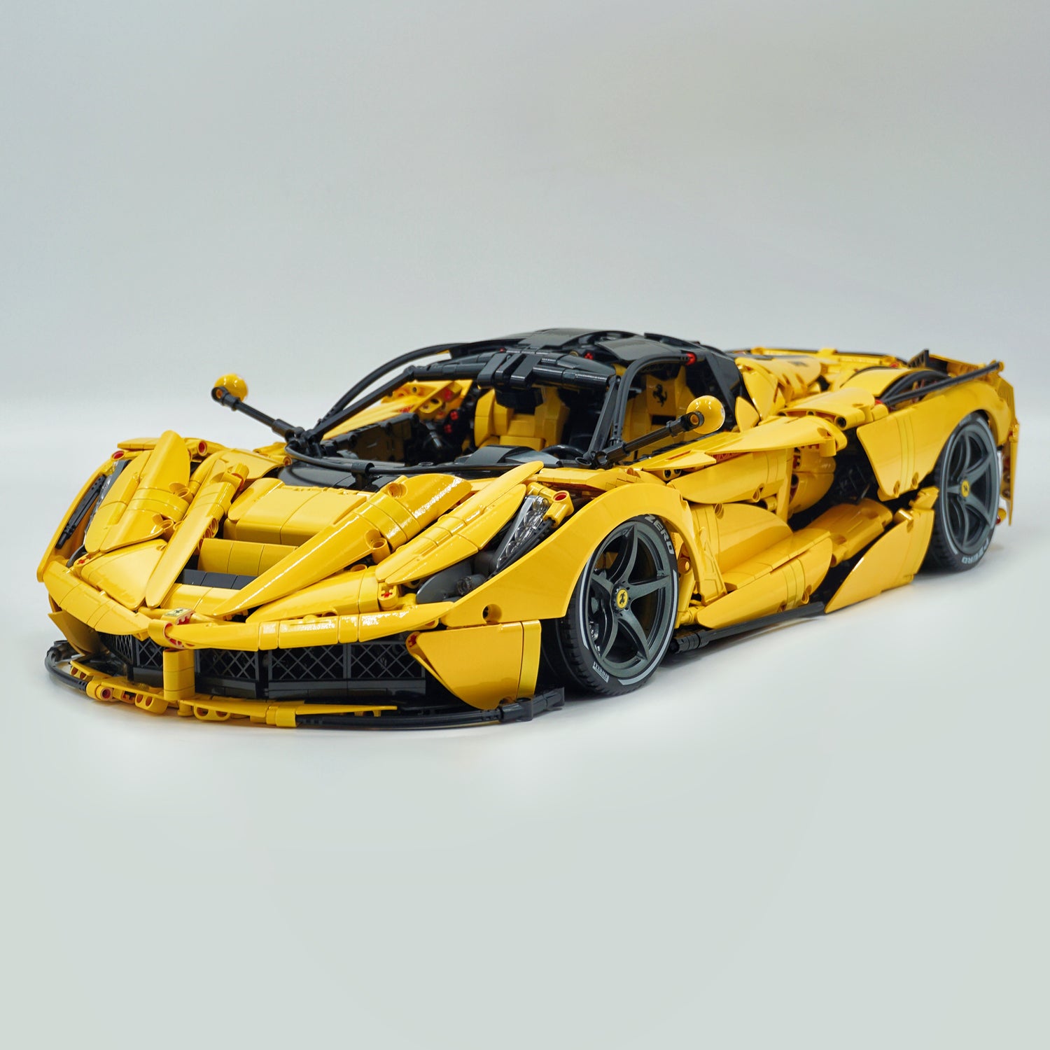 1: 8 LaFerrari FXXK EVO Custom Modified, Yellow Color Enamel Paint, Oversized Rear Wing (4739 Pcs)