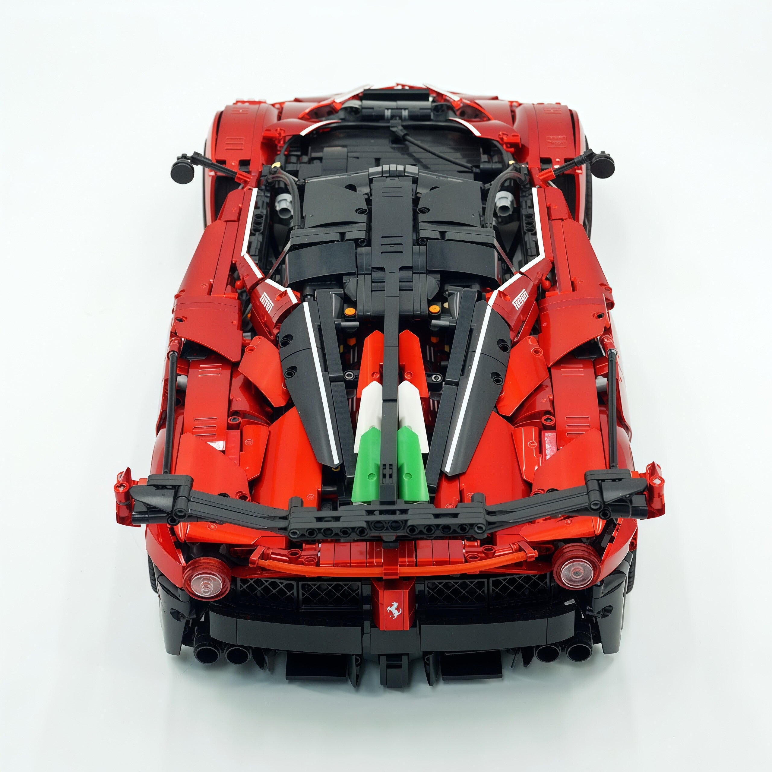 1:8 The Ultimate Italian Hybrid Hypercar EVO | Pearl Red Painting Italian Flagship (4058PCS) - BAV BRICK