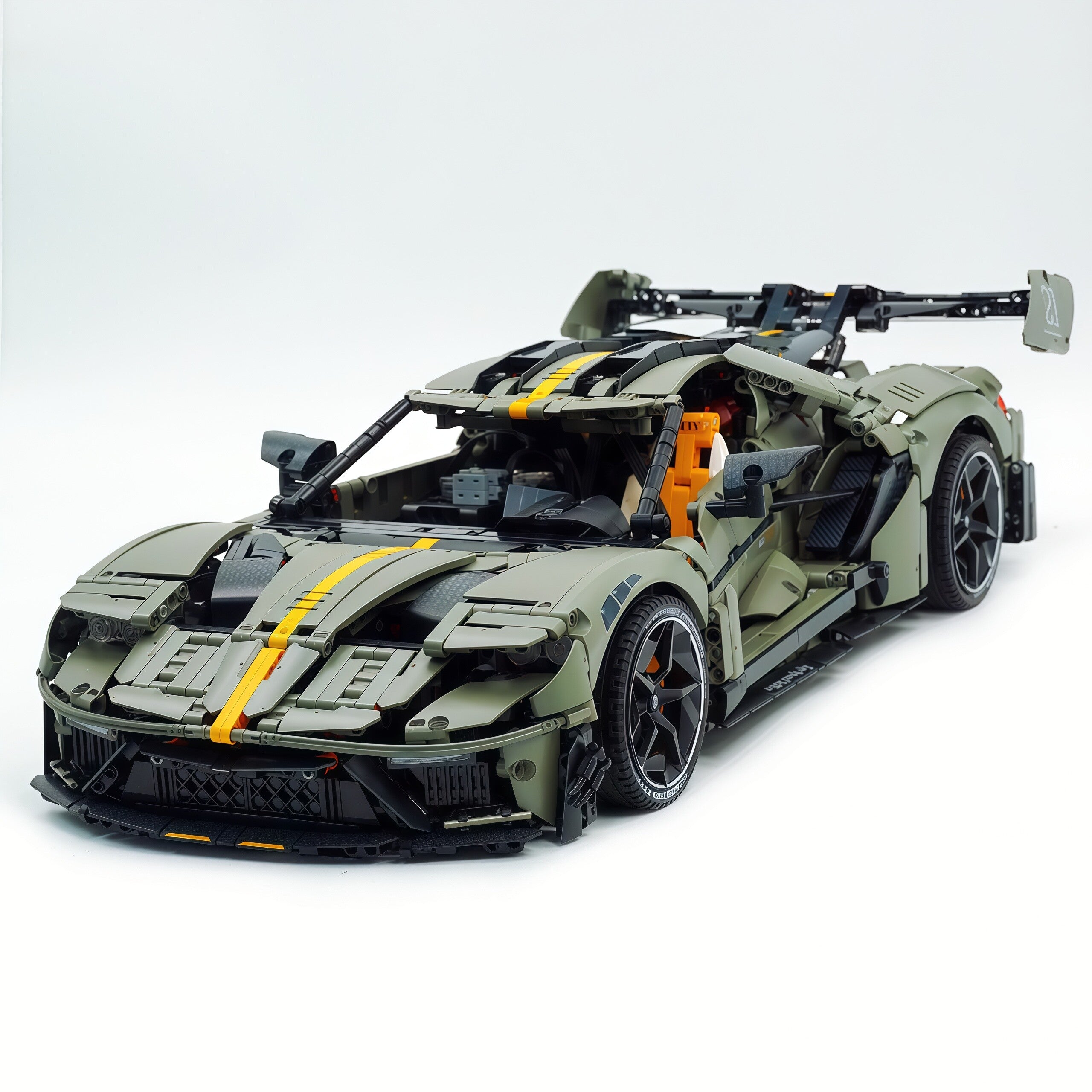 1:8 RC Ultimate Ford GT Mansory | The Dominant American Road King (3400+ pcs) - BAV BRICK