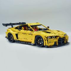 1: 8 BMW M4 GT3 Building Set, Fully Detailed Simulation, Baked Enamel Yellow Custom Edition (4556Pcs)