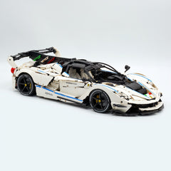 1:8 The Ultimate Italian Hybrid Hypercar EVO | White Italian Flagship