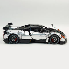 1:8 Pagani Huayra bañado en plata Ultimate Edition (4708 piezas)