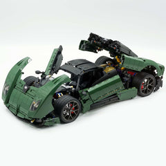 1:8 Pagani Utopia Custom Avocado Green Paint – The Ultimate V12 Italian Hypercar (4688 PCS)