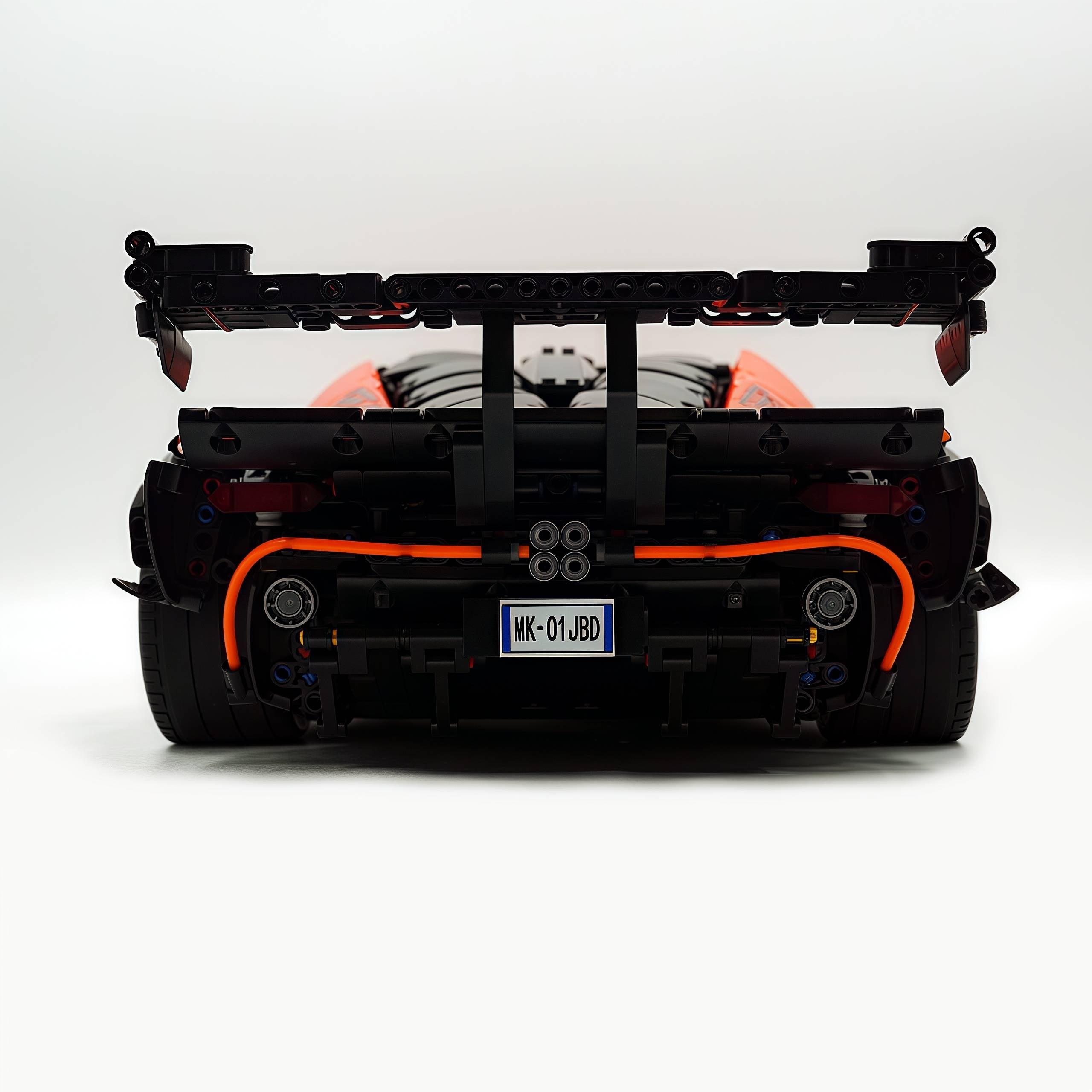 1: 8 The Ultimate Lamborghini Essenza SCV12, Sports Red Limited Edition (4100+PCS)