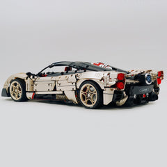 El superdeportivo Pagani Utopia definitivo a escala 1:8 | Edición limitada V12 italiano exótico dorado champán (3314 piezas)