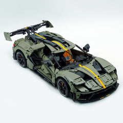 1:8 RC Ultimate Ford GT Mansory | The Dominant American Road King (3400+ pcs) - BAV BRICK