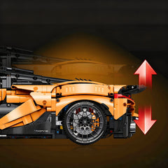 1:8 McLaren Streamer Orange Limited Edition (3466+ PCS) - BAV BRICK