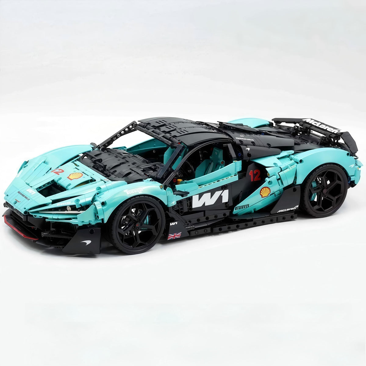 1:8 L'Ultime McLaren W1 | Édition Personnalisée Bleu Nacré Tiffany | Livré dans sa Boîte Cadeau Originale (plus de 4200 pièces)