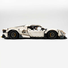 1: 8 Alfa Romeo 33 Stradale Supercar, White Goddess Customized Version (3861 Pcs)