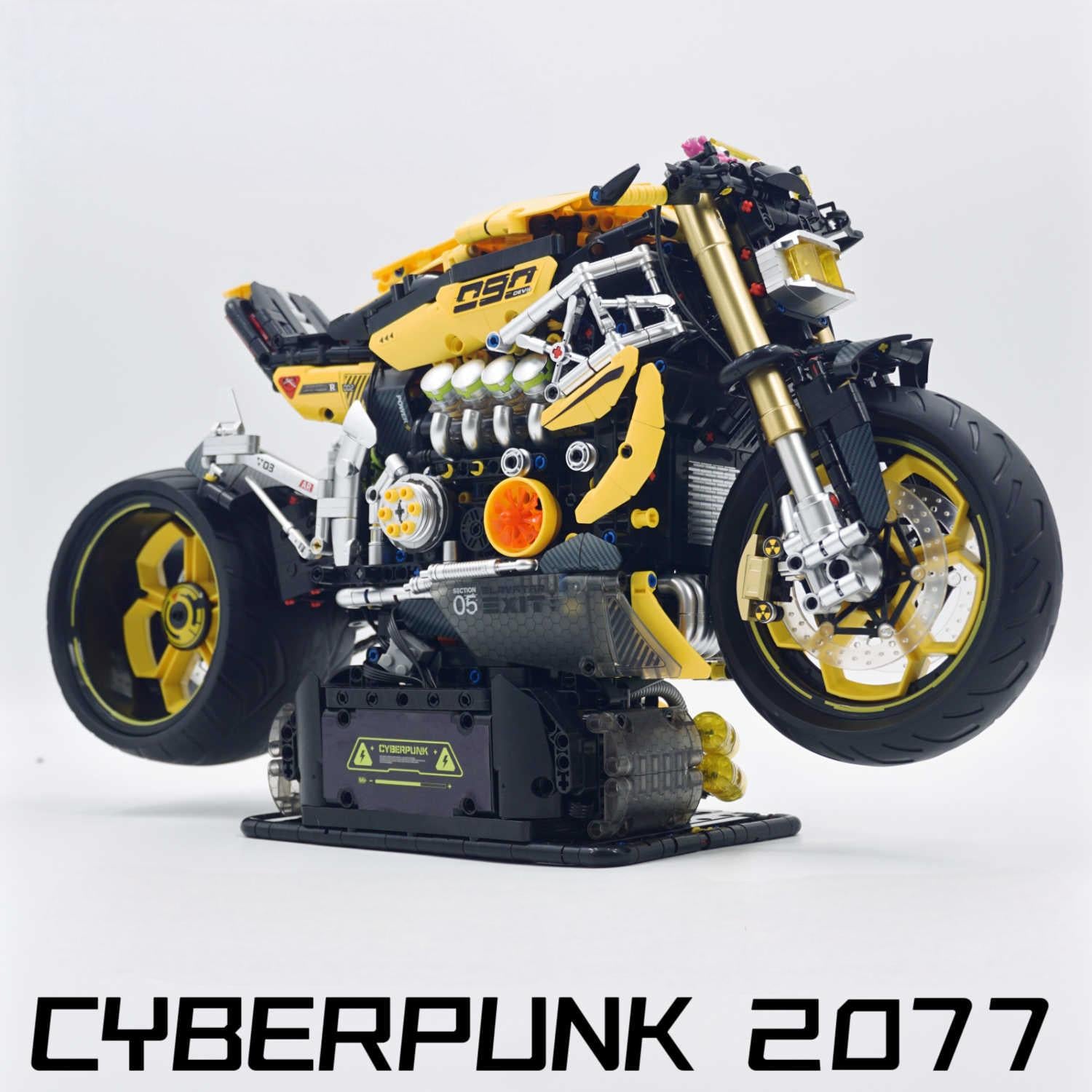 Moto ARCH Nazare Cyberpunk 2077 1:5, présentoir de pulvérisation télécommandé avec lumières, support d'affichage rouge exclusif (2500 pièces)