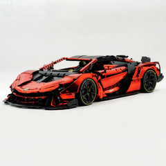 Lamborghini One Off 1:8 : Auténtica, cabriolet motorisé à mode commutable | Édition personnalisée plaquée rubis (3392 exemplaires)