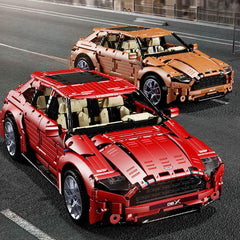 1:8  The Ultimate Aston Martin DBX (3145 Pcs)