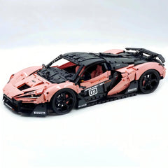 McLaren W1 Ultime à l'échelle 1:8 | Édition Personnalisée Misty Rose | Livrée dans son coffret cadeau d'origine (plus de 4200 exemplaires)
