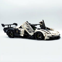 1: 8 The Ultimate Italian Track-Only V12 Hypercar, White Goddess Limited Edition (4100+PCS)