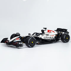 1:8 Oracle Red Bull Racing RB21 F1 Car | Pearl White Limited Edition (1933+ PCS)