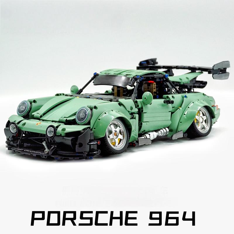 1: 10 Green Porsche 964, Limited Edition (2435 Pcs) - BAV BRICK