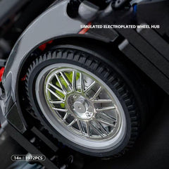 The Ultimate Gun Grey Porsche 918, Two interior designs, Three wheel designs – mix and match as you like.(1972 PCS)