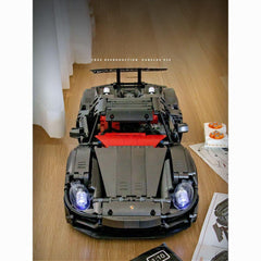 The Ultimate Gun Grey Porsche 918, Two interior designs, Three wheel designs – mix and match as you like.(1972 PCS)