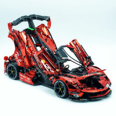 1:8 The Ultimate Italian Hybrid Hypercar EVO | Mirror Blood Red Paint Custom Edition (4058PCS)