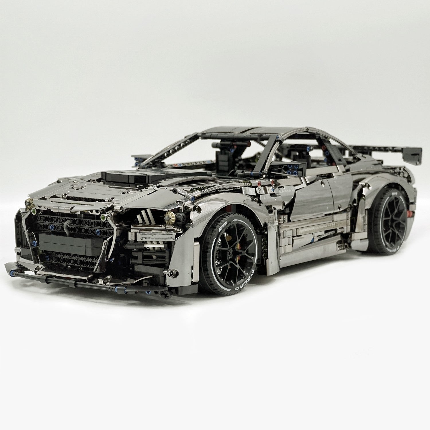 1: 8 Ford Shelby GT500, Matte Black Customized Version (3400PCS) - BAV BRICK
