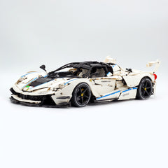 1:8 The Ultimate Italian Hybrid Hypercar EVO | White Italian Flagship