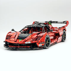 1:8 The Ultimate Italian Hybrid Hypercar EVO | Mirror Blood Red Paint Custom Edition (4058PCS)