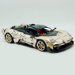 El superdeportivo Pagani Utopia definitivo a escala 1:8 | Edición limitada V12 italiano exótico dorado champán (3314 piezas)