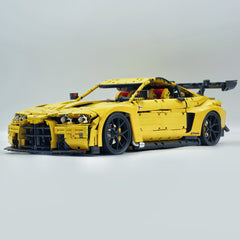 1: 8 BMW M4 GT3 Building Set, Fully Detailed Simulation, Baked Enamel Yellow Custom Edition (4556Pcs)