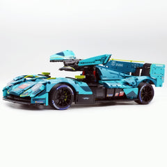 1:8 Aston Martin Valkyrie LM | Remote Controlled 24h British Hypercar | Green Custom Edition(3069pcs) - BAV BRICK