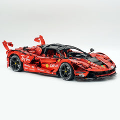 1:8 The Ultimate Italian Hybrid Hypercar EVO | Mirror Blood Red Paint Custom Edition (4058PCS)