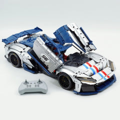 1:8 The Ultimate FERRARI F80 | Remote Controlled V6 Prancing Horse Hypercar | Silver Limited Edition (3998pcs)