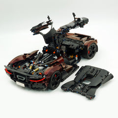 1:8 The Ultimate McLaren W1 | Black & Red Chameleon Paint Edition | Shipped in Original Gift Box (4200+ PCS)