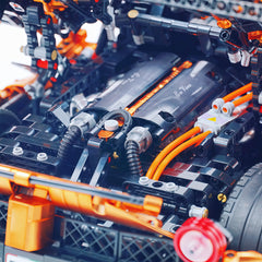 1: 8 LaFerrari Supercar, Customized Orange Gold Edition, Fully Detailed Simulation, The Ultimate Collectible, None-Remote Controlled (4739Pcs)