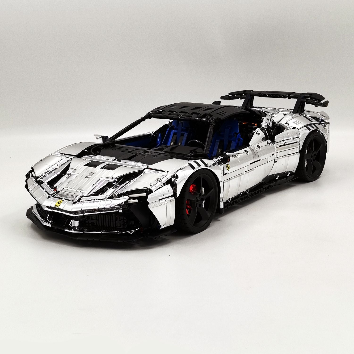 1:8 Ferrari SF90XX Silver Plating Limited Color, The Ultimate Supercar, More Than 12 Features Restored(4100 Pcs)