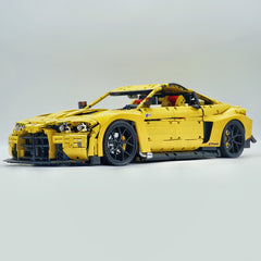 1: 8 BMW M4 GT3 Building Set, Fully Detailed Simulation, Baked Enamel Yellow Custom Edition (4556Pcs)