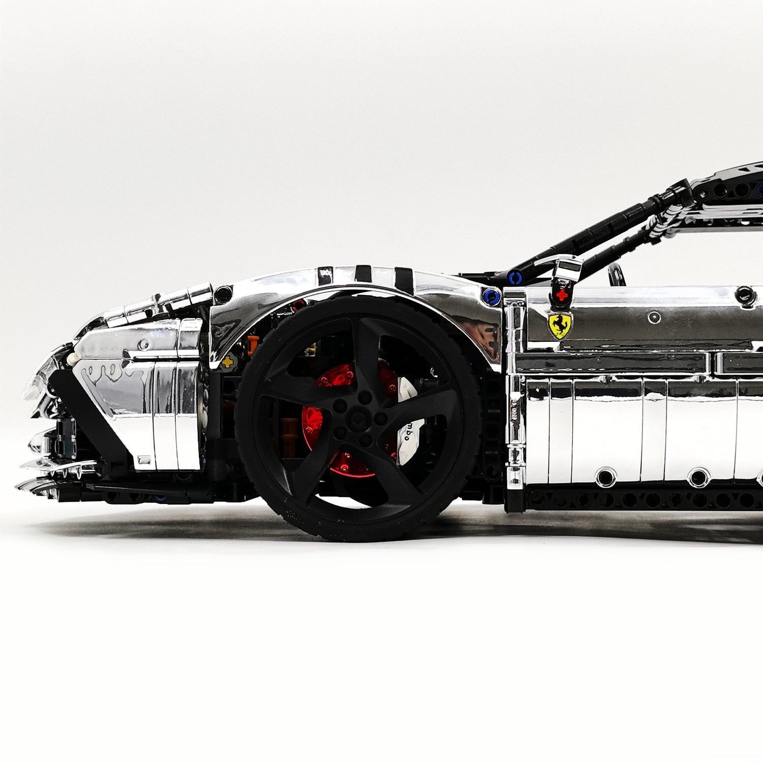 1:8 Ferrari SF90XX Silver Plating Limited Color, The Ultimate Supercar, More Than 12 Features Restored(4100 Pcs)