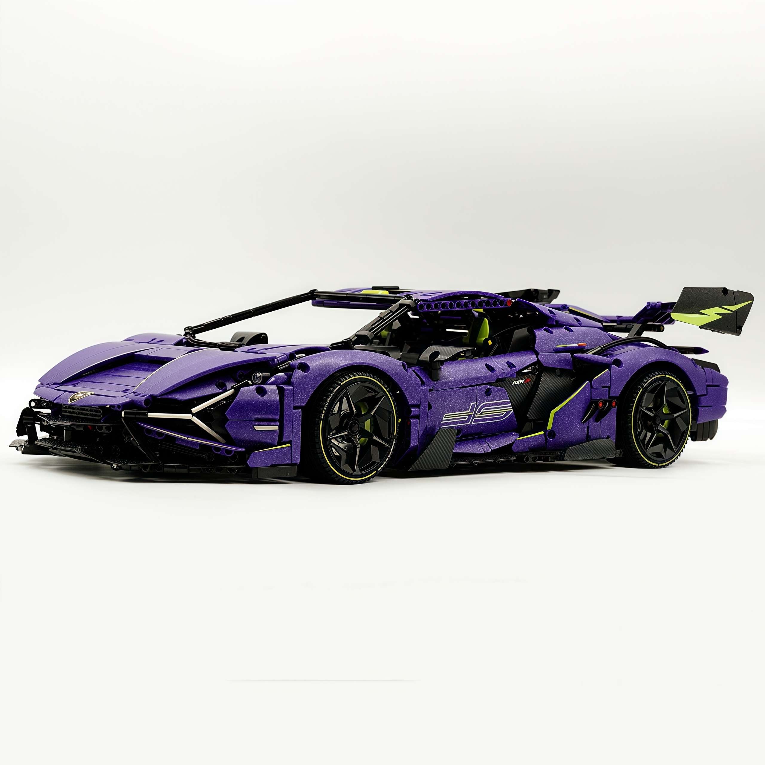 Lamborghini Supercar Comet Purple 1:8 avec télécommande – Fonctions électriques, moteur V10 et finition ciel étoilé personnalisée (3654 pièces)